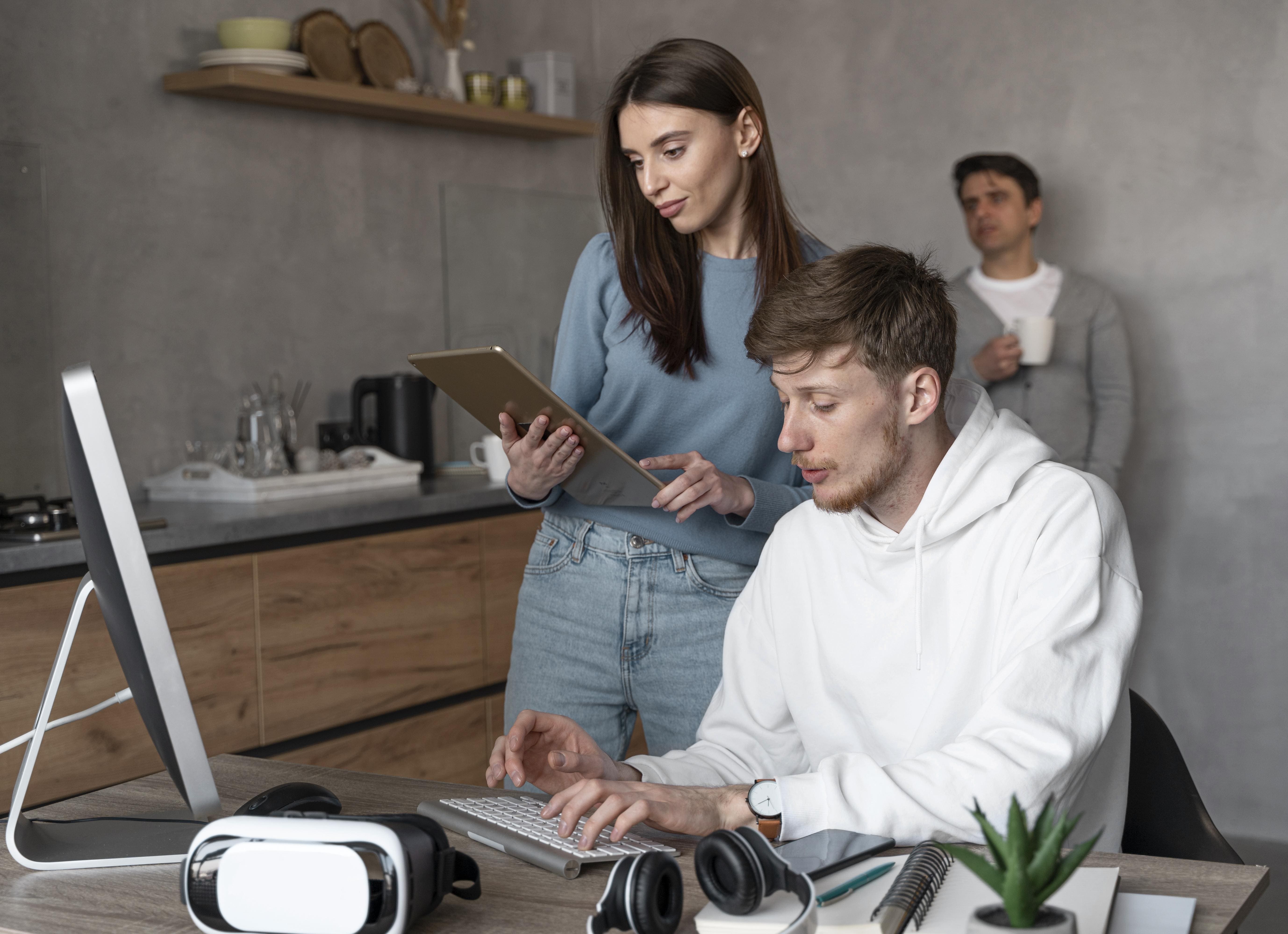 What Makes a Tech Product Stand Out in 2025: Design, Utility, and Seamless Compatibility.