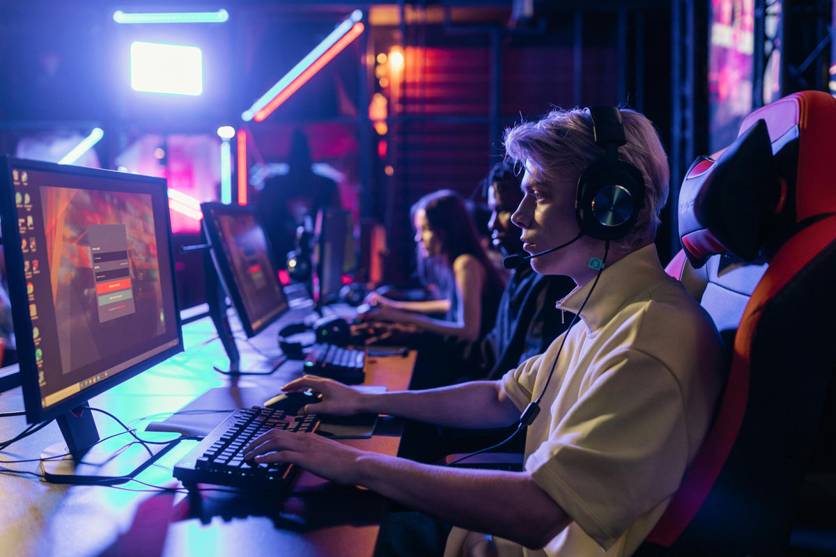 Computer Vs Computer Go Games Consoles vs. PC Gaming: Where’s the trend heading and how can you ...